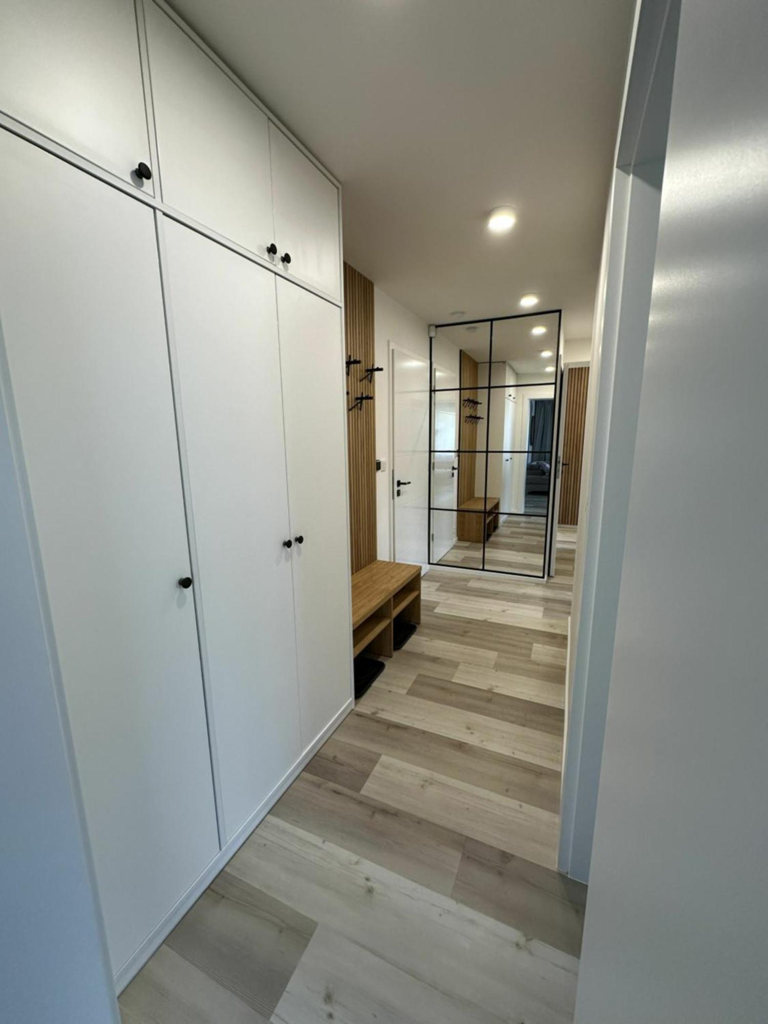 Apartman Oriens Пец под Снежко Екстериор снимка