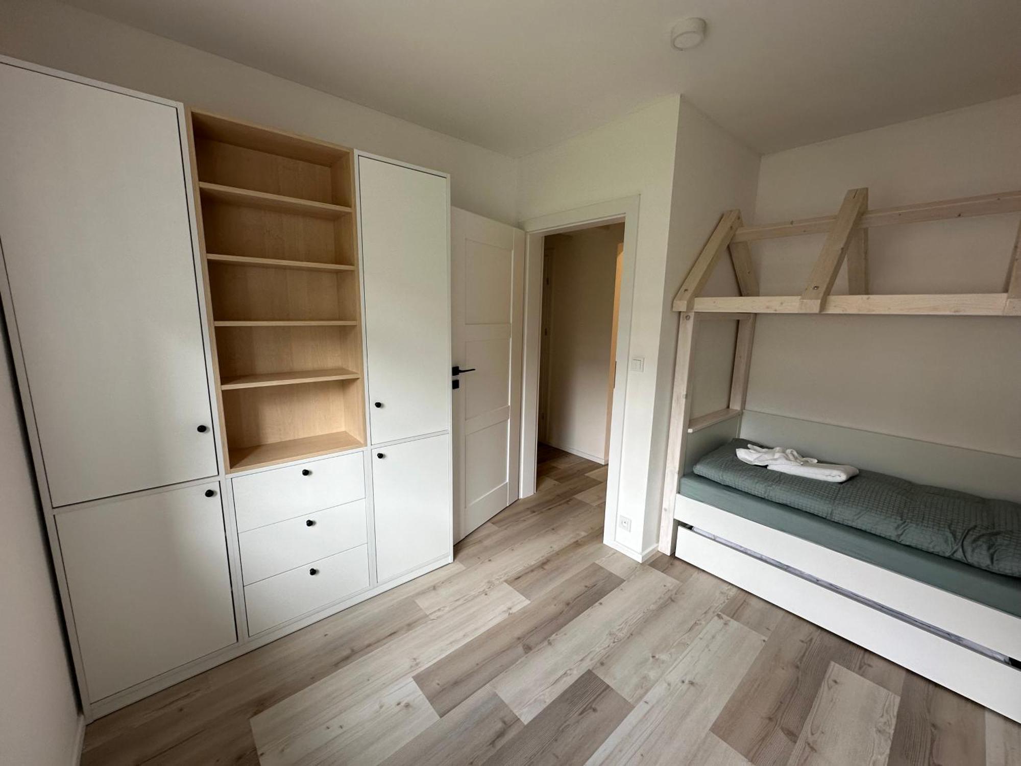 Apartman Oriens Пец под Снежко Екстериор снимка